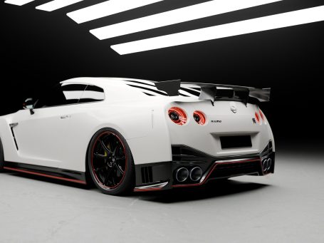 Weißer Sportwagen mit großem Heckspoiler Nissan GT-R, vor minimalistischem, dunklem Hintergrund. 3D Visualisiert.